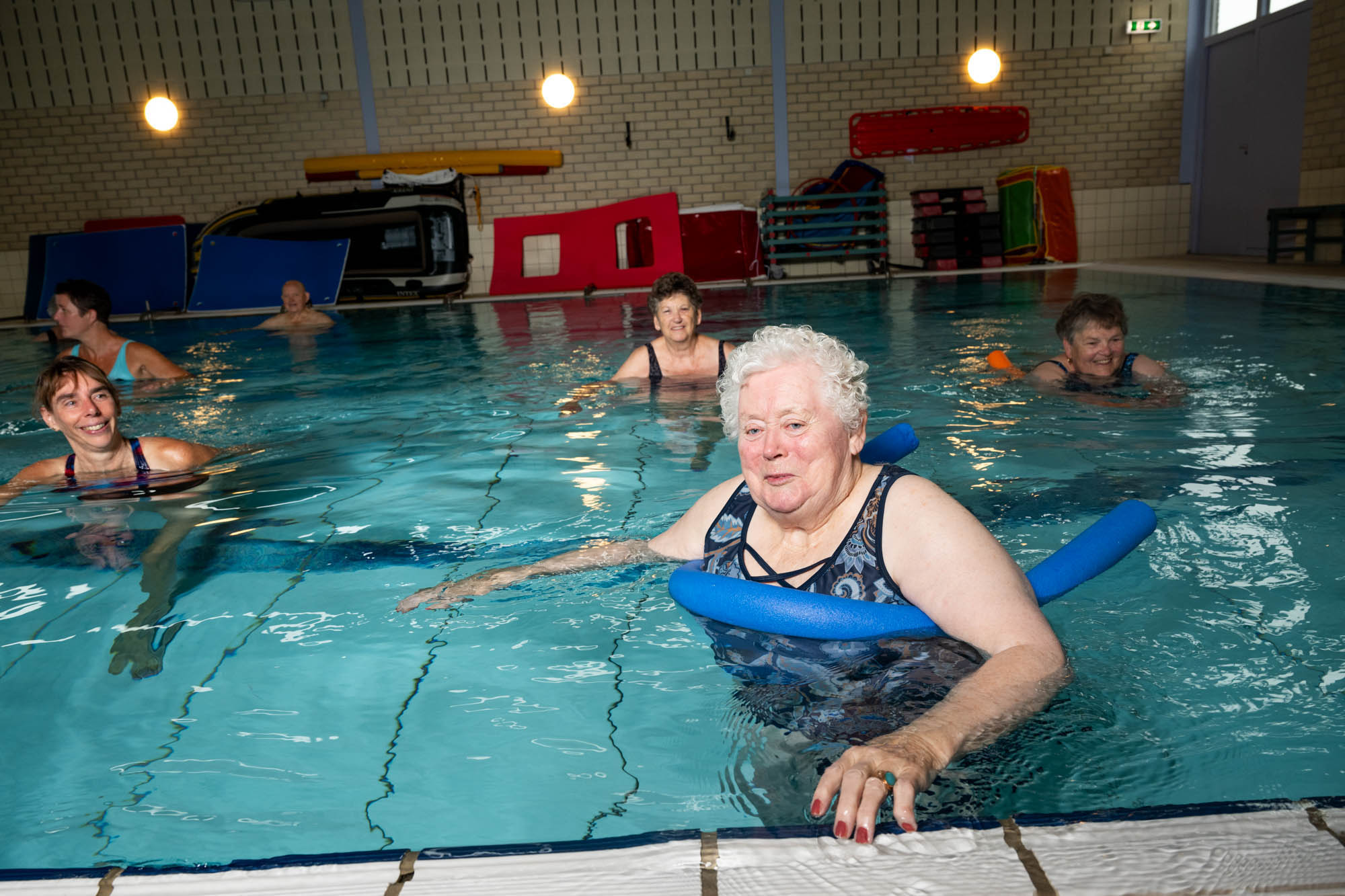 Actieve zwemmer / ZORGBAD ZONNEWATER