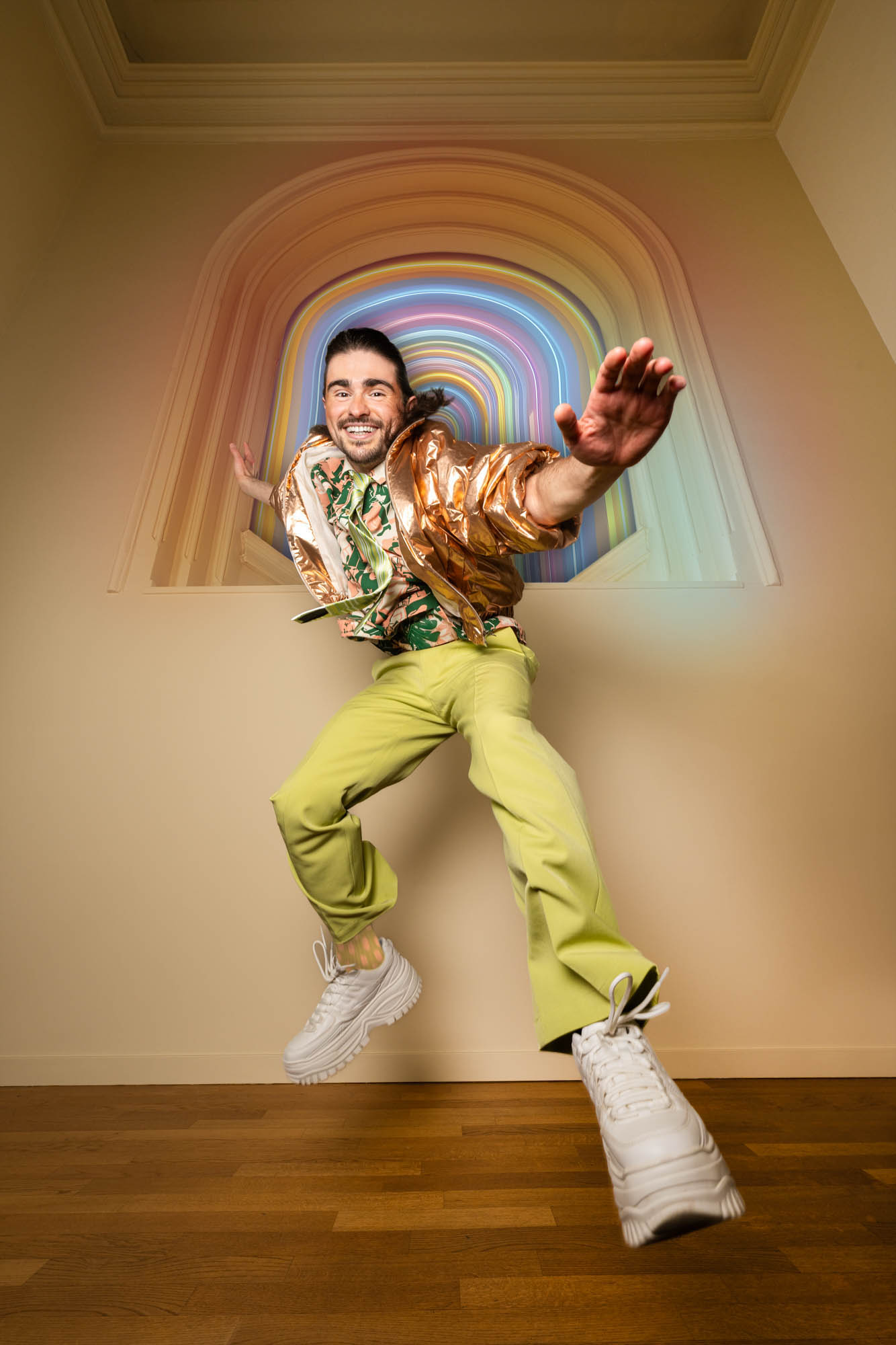 Springende danser in gouden jas voor Musis campagne