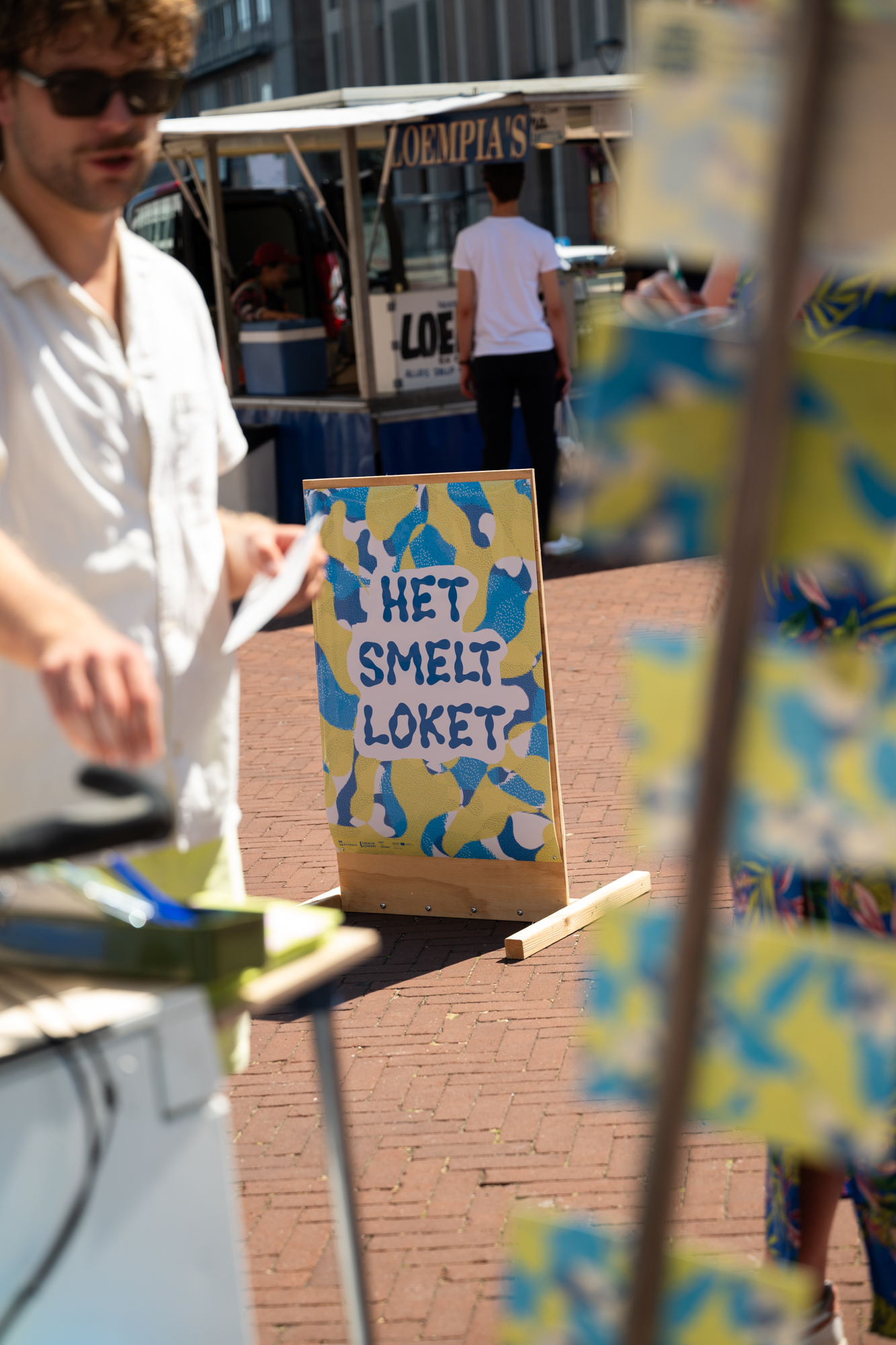Straatbord van Het Smeltloket op de Arnhemse markt